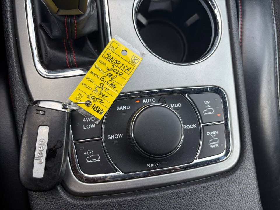 Used 2020 Jeep Grand Cherokee Trailhawk image 34