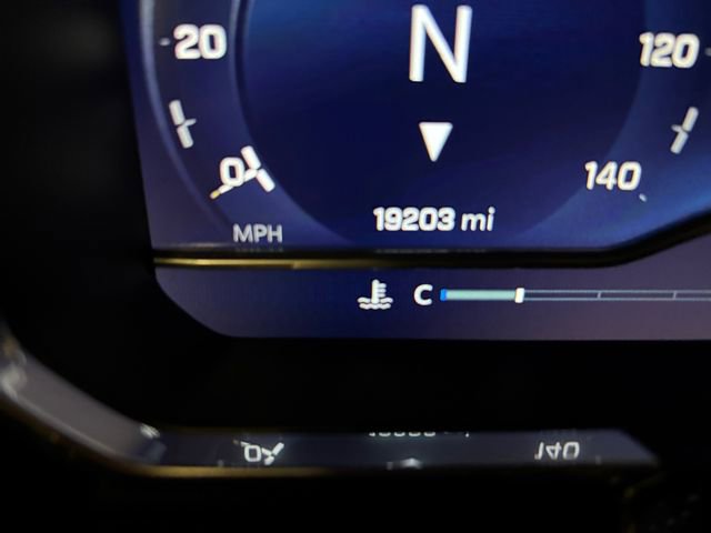 Used 2023 Chevrolet Silverado 1500 LT AWD/4WD image 18