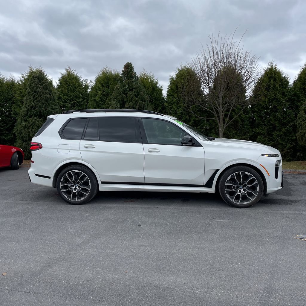 Used 2026 BMW X7 M60i AWD/4WD image 8