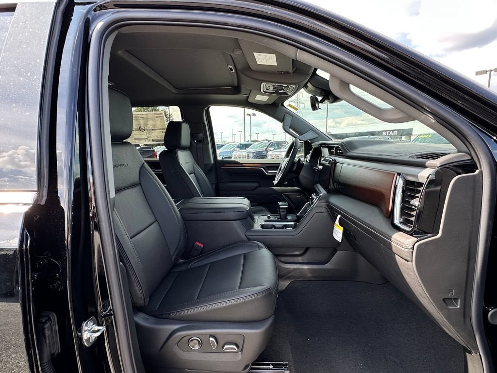 New 2026 GMC Sierra 1500 Denali w/ Denali Reserve Package AWD/4WD image 12