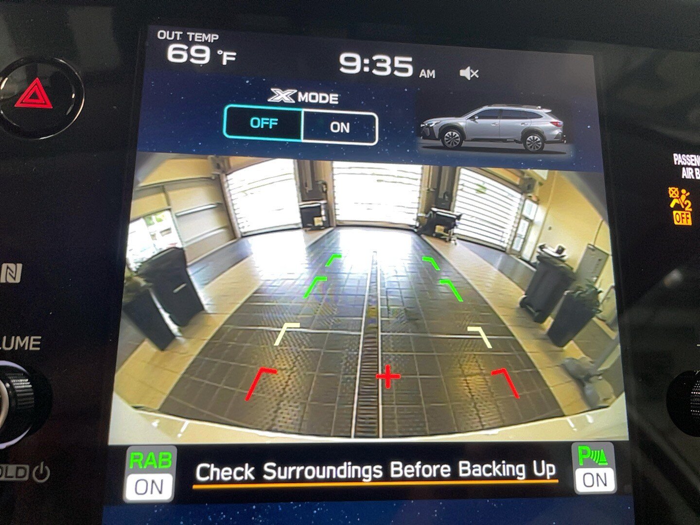 Used 2025 Subaru Outback Limited AWD/4WD image 13
