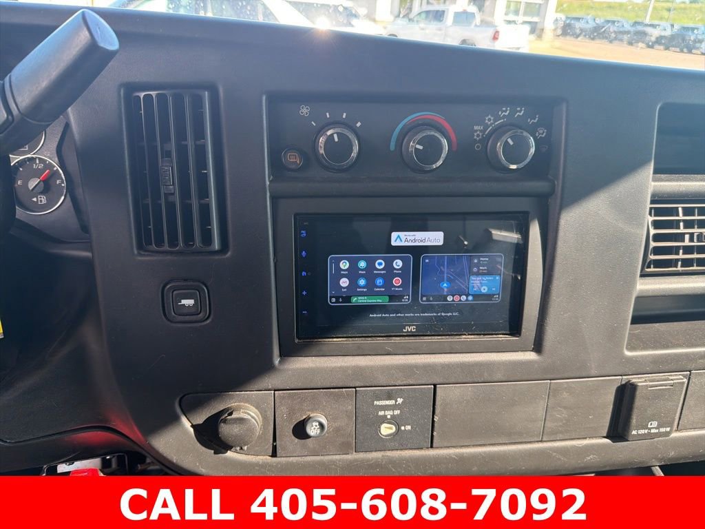 Used 2016 Chevrolet Express 2500 RWD image 10