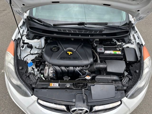Used 2013 Hyundai Elantra Limited w/ Technology Pkg image 18