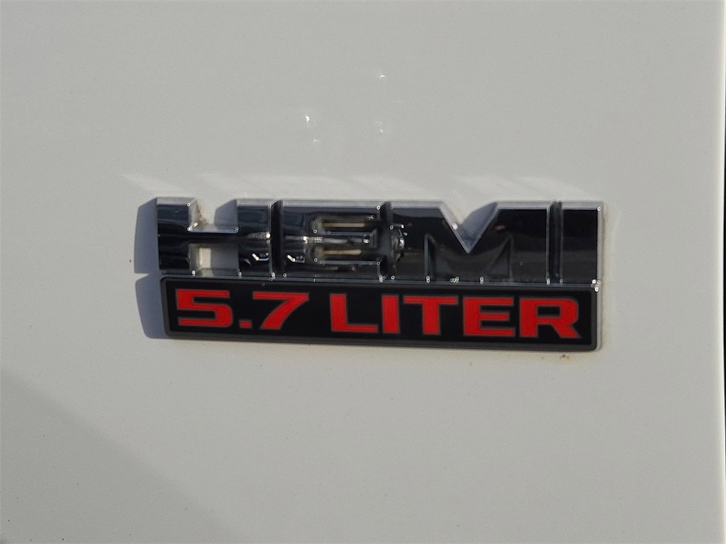 Used 2014 RAM 1500 Express image 30