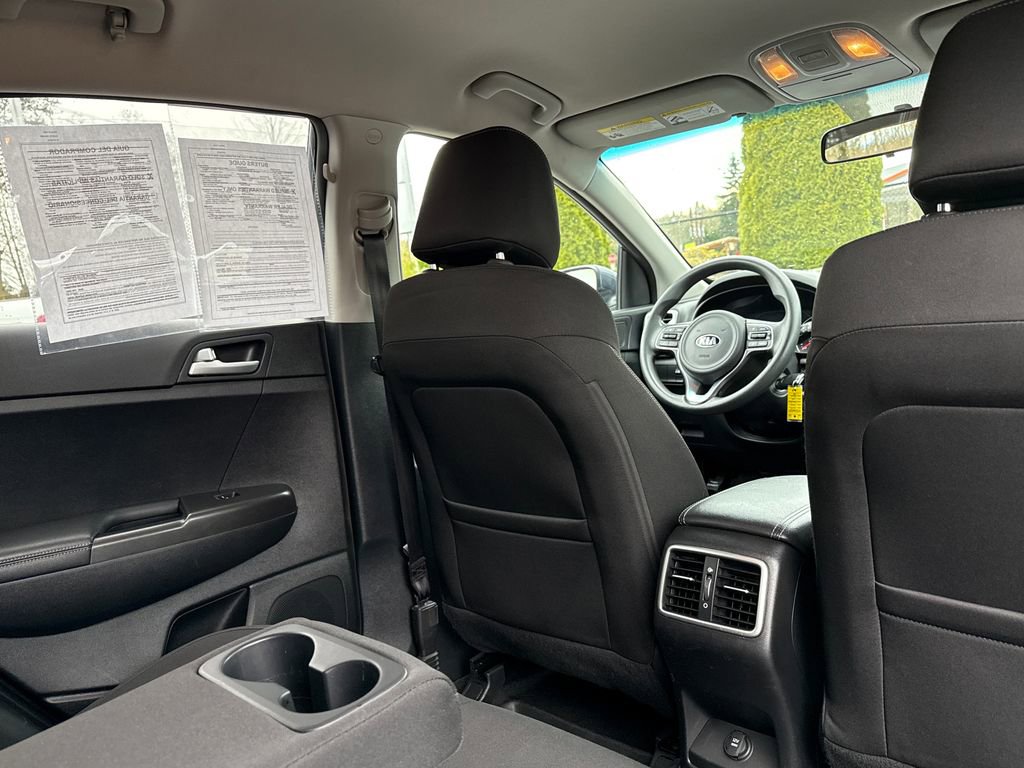 Used 2017 Kia Sportage LX image 23