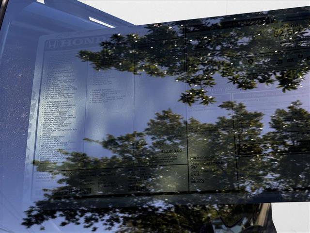 New 2025 Honda Pilot Touring image 18