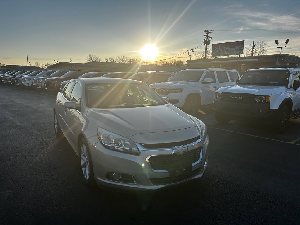 Used 2014 Chevrolet Malibu LT image 1