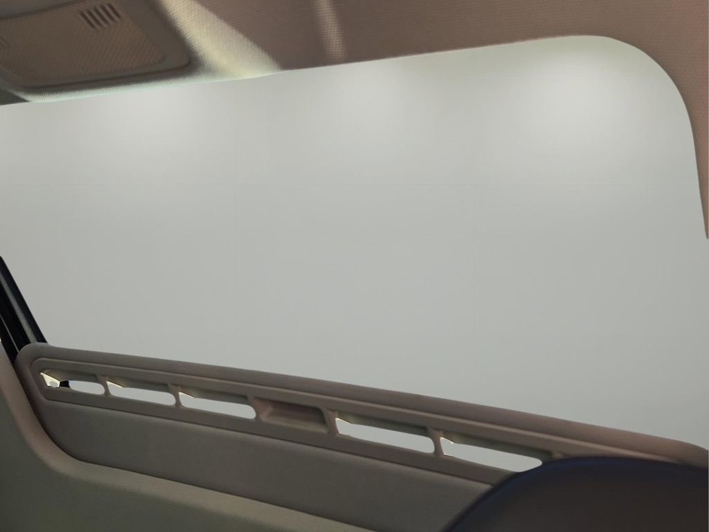 Used 2009 Audi A4 2.0T Premium image 17