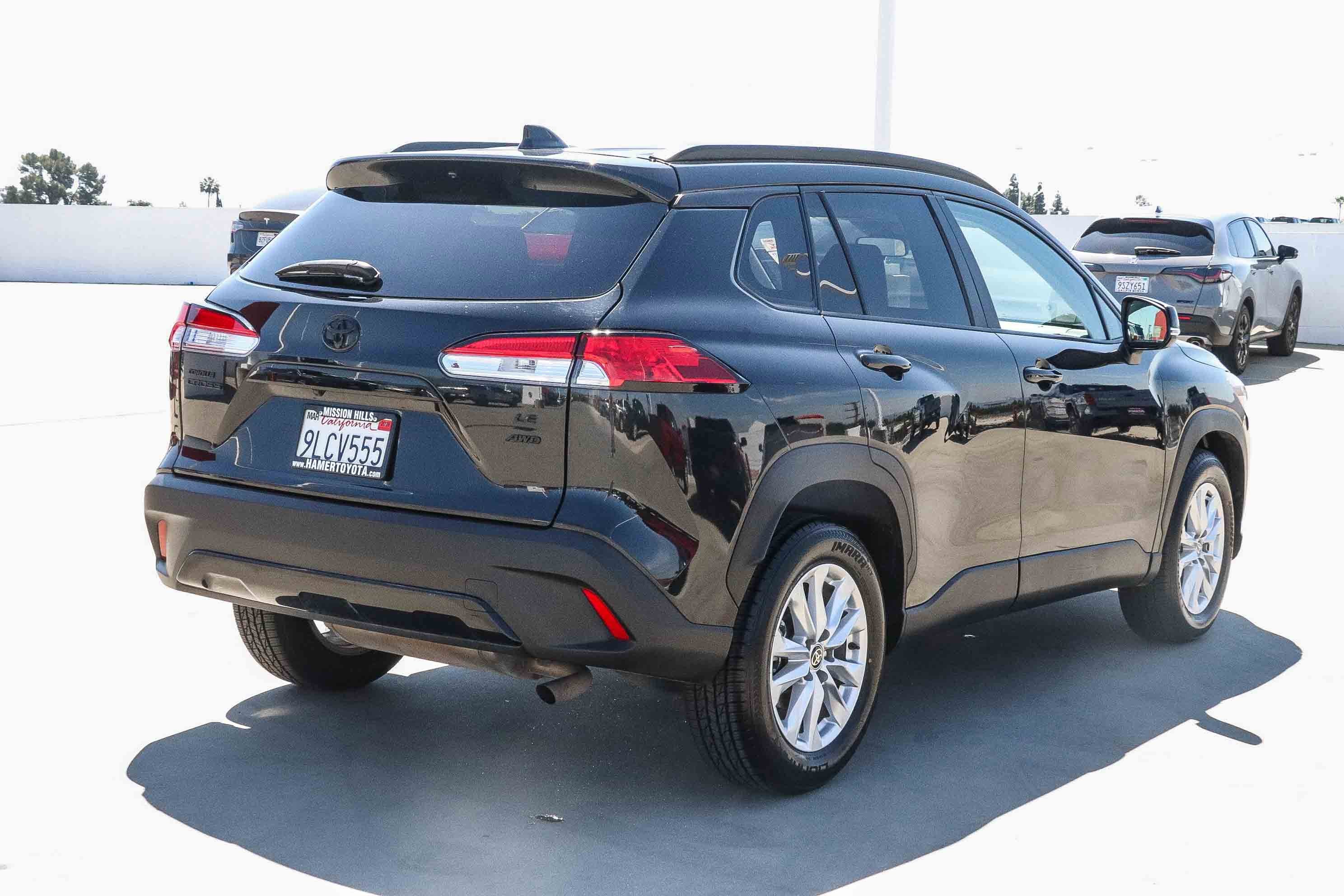 Certified 2024 Toyota Corolla Cross LE w/ Moonroof Package AWD/4WD image 7