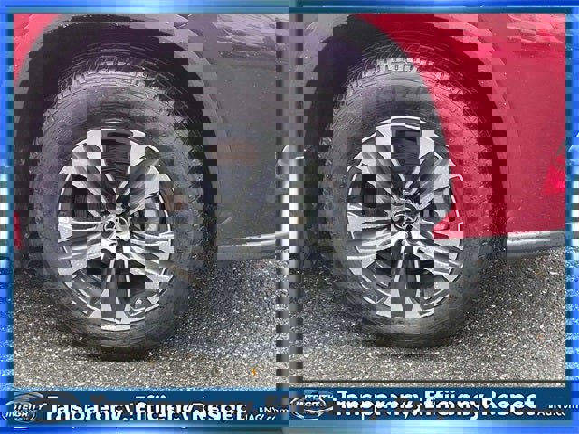 Certified 2024 Toyota Highlander XLE image 9