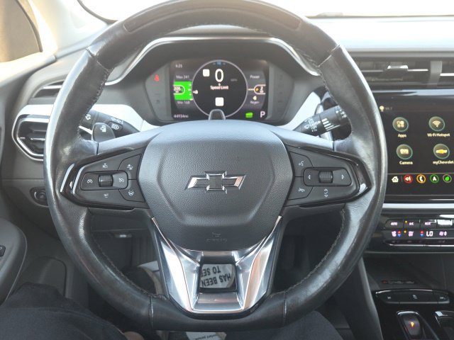 Used 2023 Chevrolet Bolt EUV Premier w/ Sun & Sound Package FWD image 35