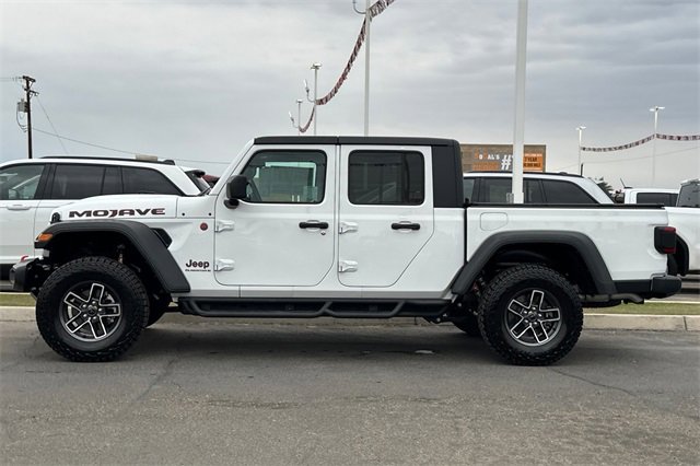Certified 2024 Jeep Gladiator Mojave image 11