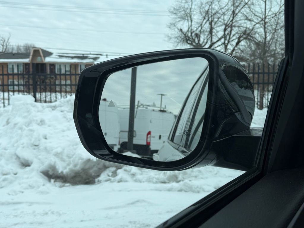 Used 2023 Jeep Grand Cherokee L Limited image 18