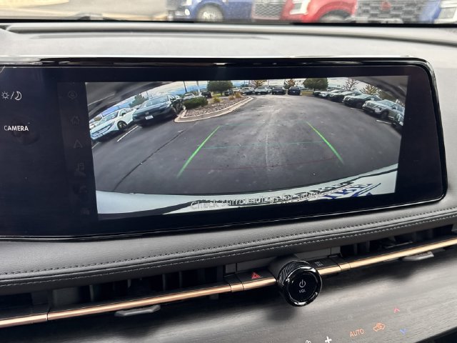Certified 2024 Nissan Ariya AWD image 33