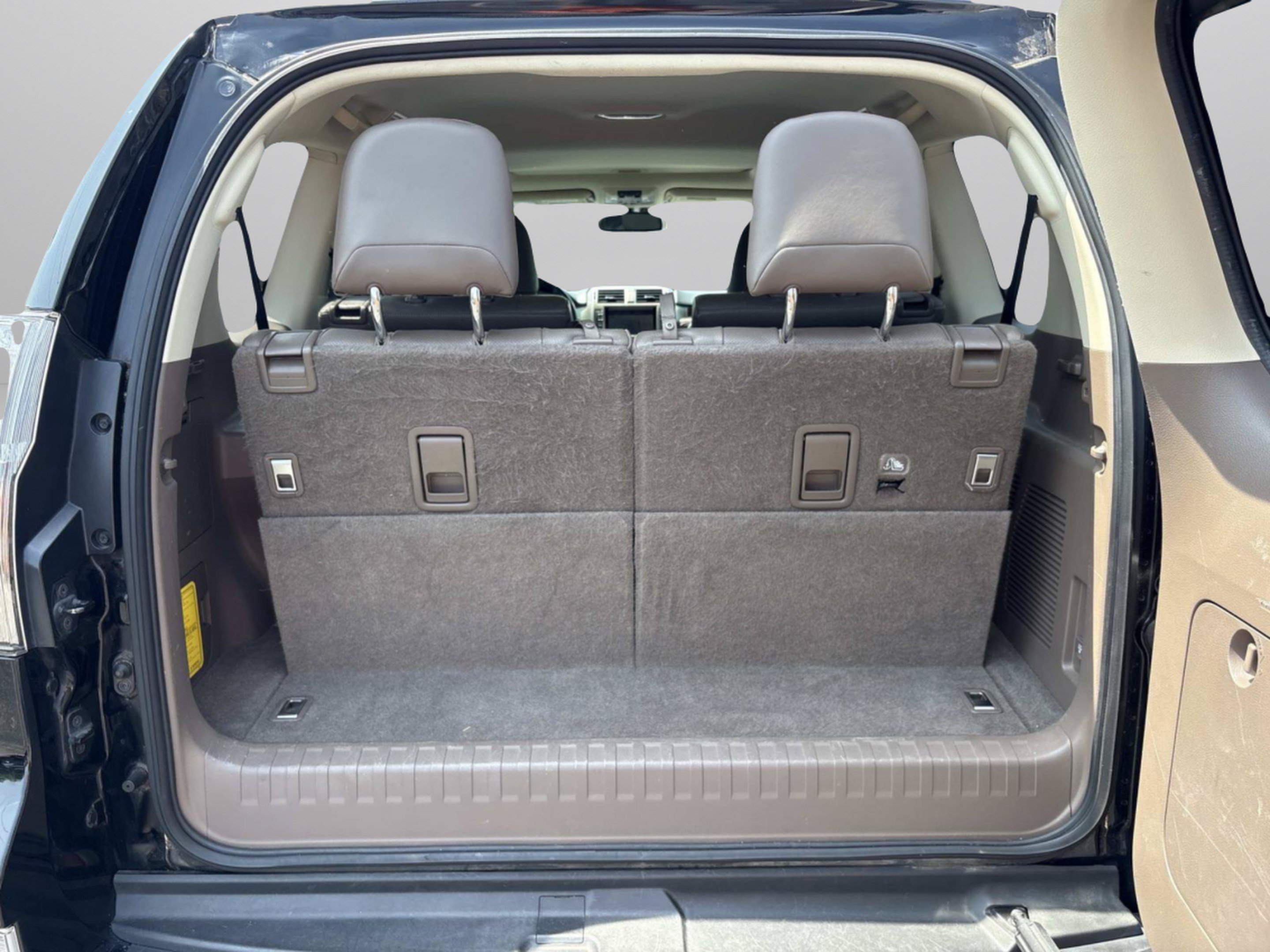Used 2017 Lexus GX 460 Premium AWD/4WD image 12