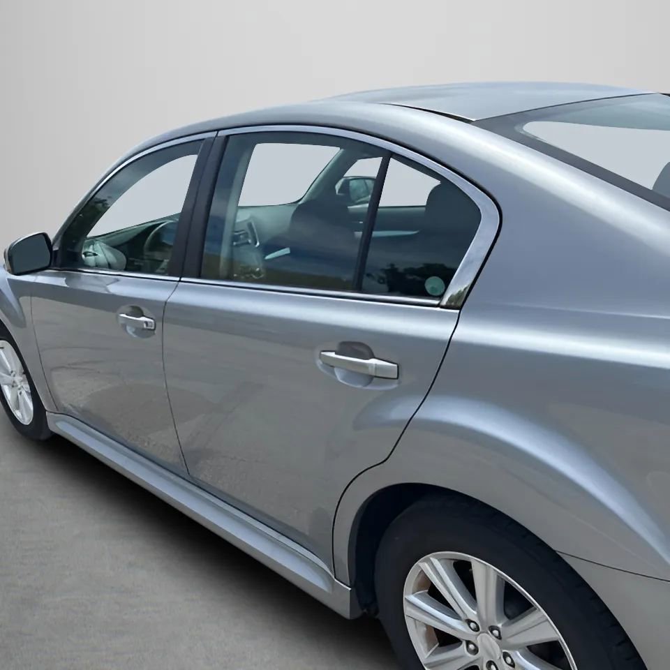 Used 2011 Subaru Legacy 2.5i Premium AWD/4WD image 24