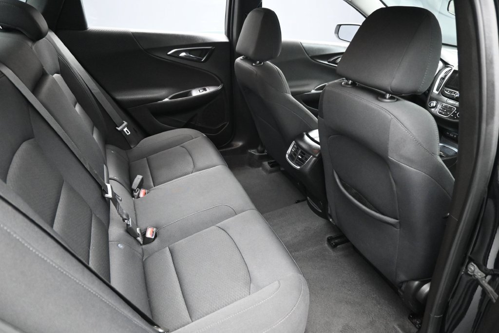 Used 2024 Chevrolet Malibu LT FWD image 23