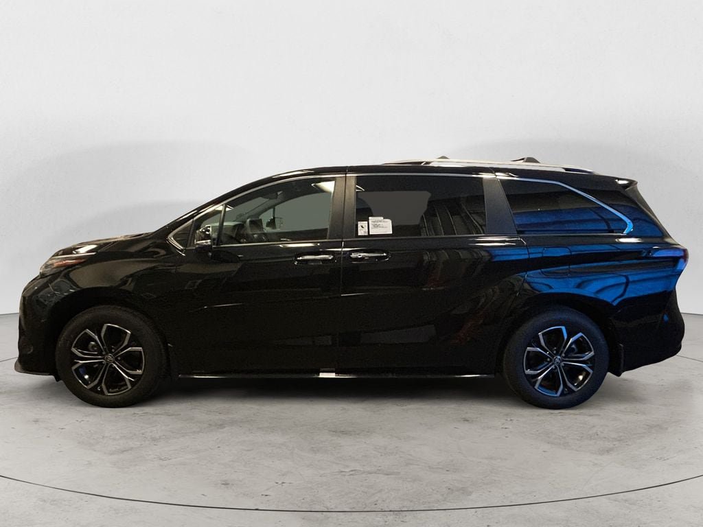 New 2026 Toyota Sienna Platinum AWD/4WD image 2