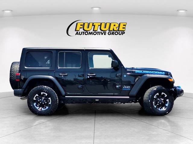 Used 2024 Jeep Wrangler Unlimited Rubicon 4xe AWD/4WD image 3