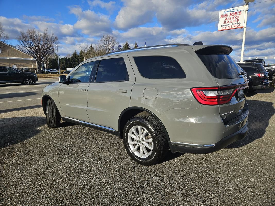 Used 2023 Dodge Durango SXT Launch Edition image 3