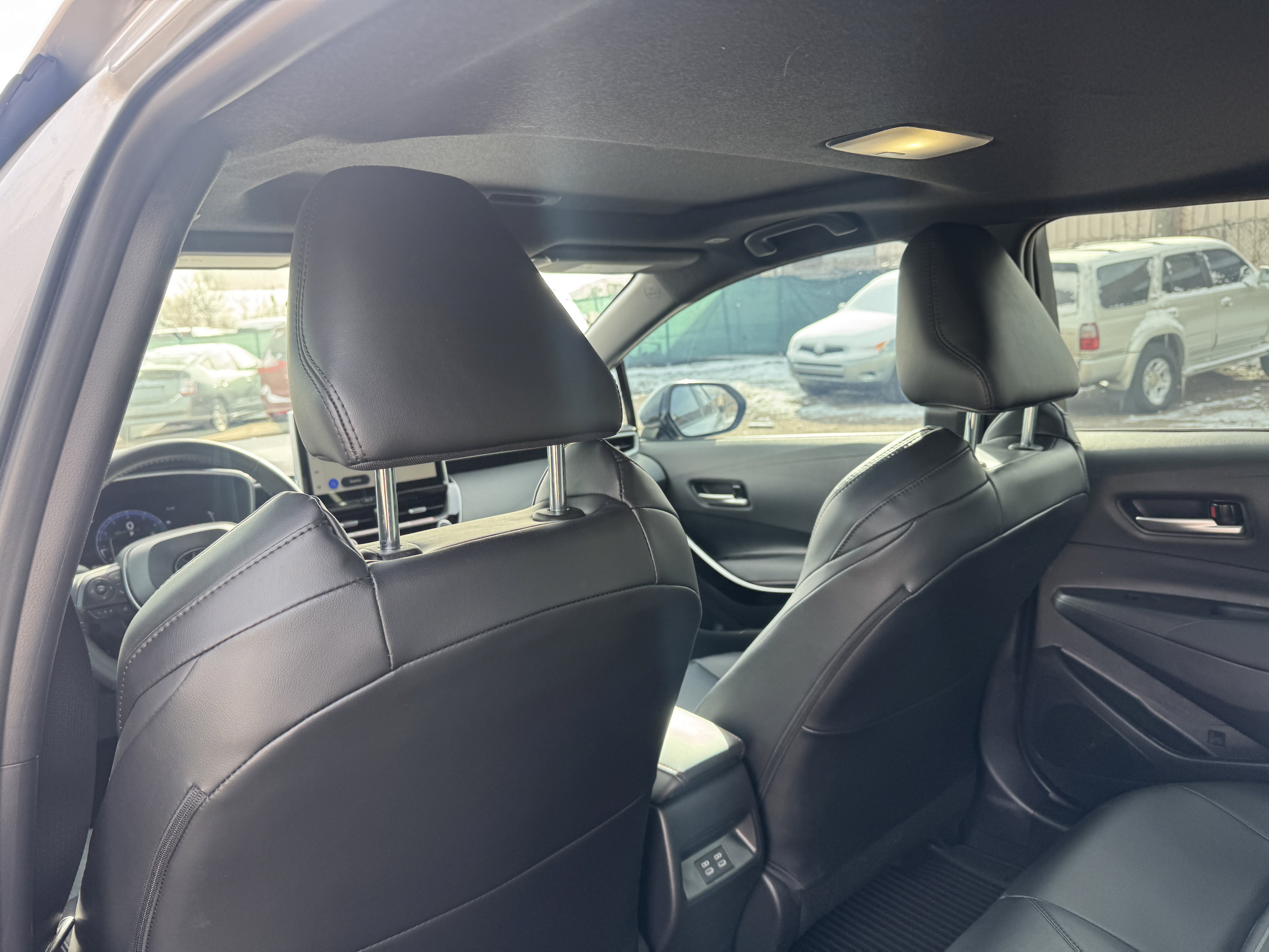 Used 2025 Toyota Corolla XSE image 14