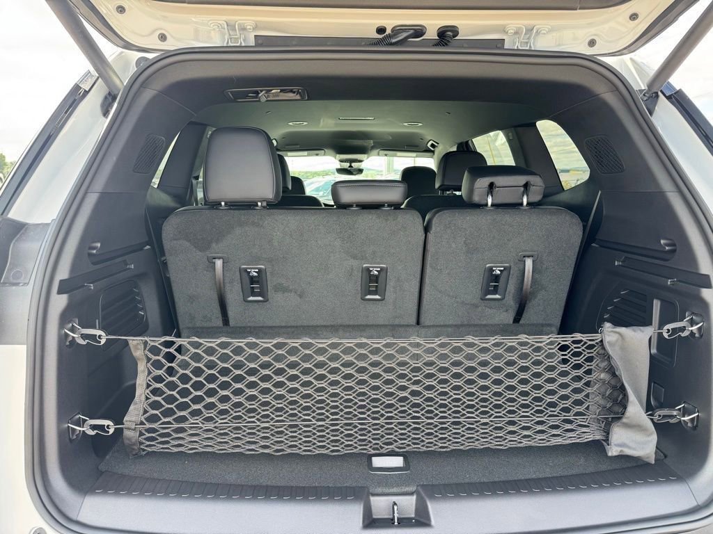 New 2026 GMC Acadia Elevation w/ Elevation Premium Package image 30