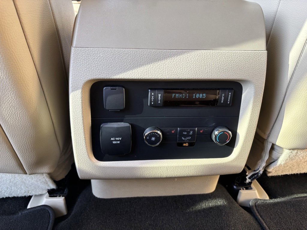 Used 2016 Ford Expedition Limited w/ Equipment Group 301A image 19