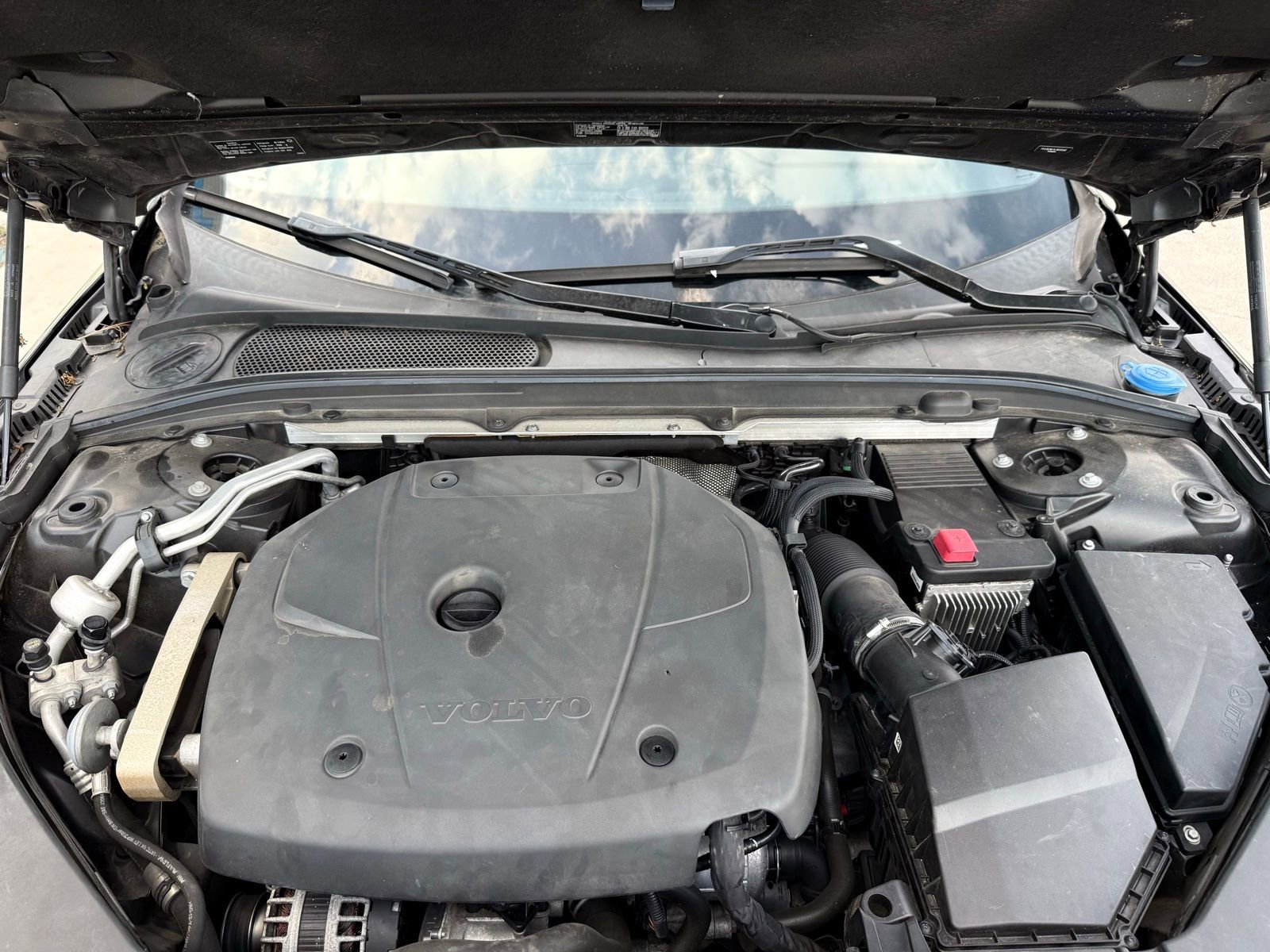 Used 2018 Volvo V90 T5 Cross Country w/ Convenience Package image 49