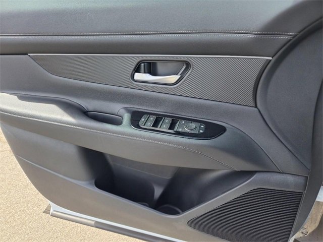 Certified 2025 Nissan Murano SV image 13