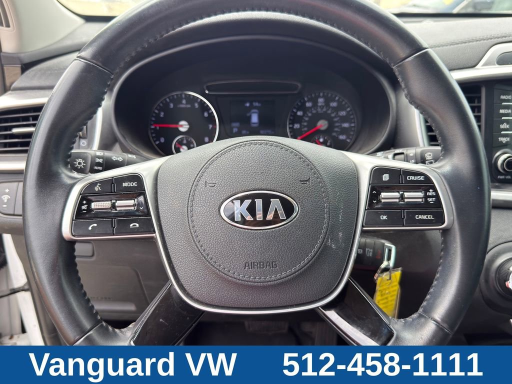 Used 2019 Kia Sorento S FWD image 16