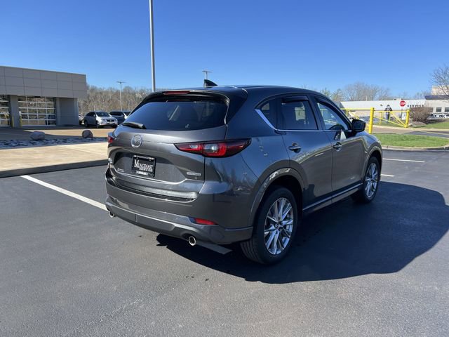 Used 2024 MAZDA CX-5 AWD 2.5 S w/ Premium Package image 3