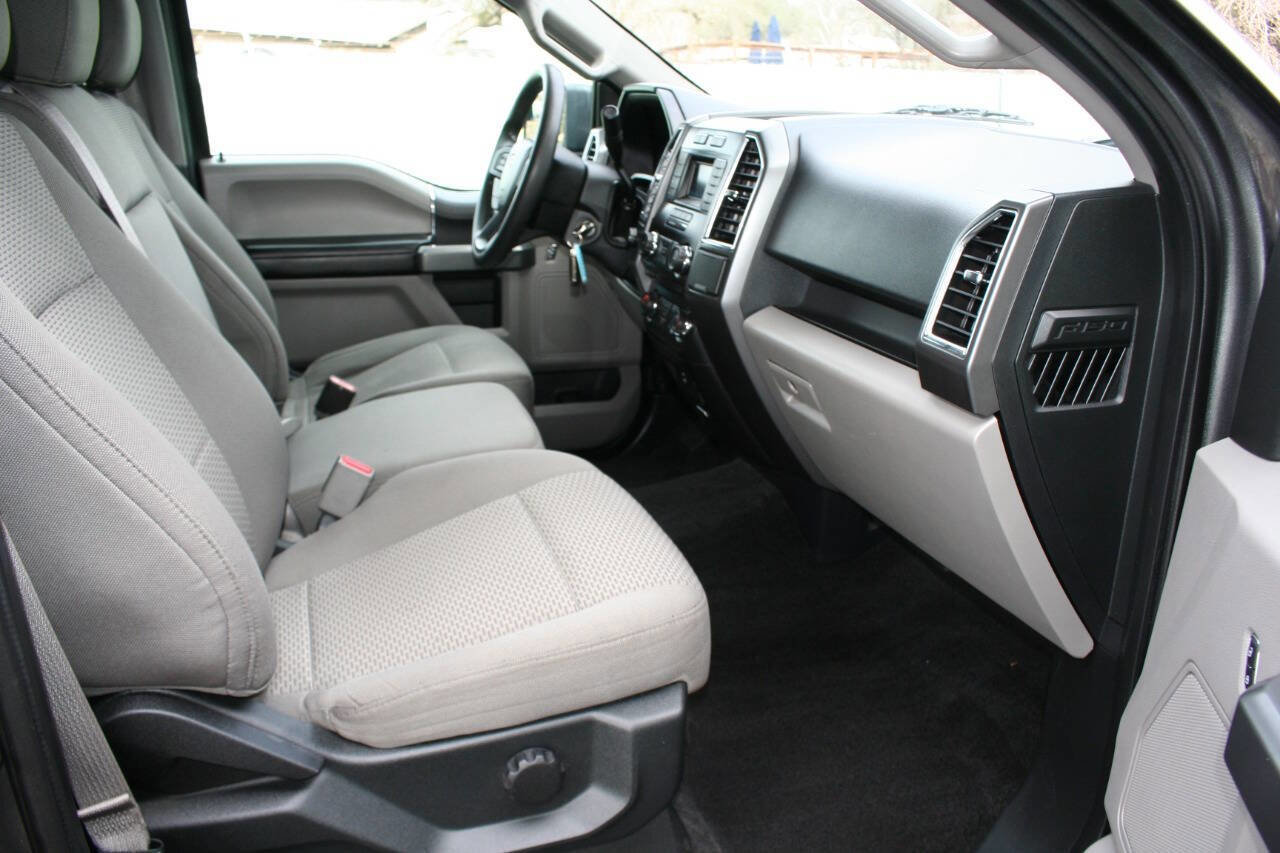 Used 2016 Ford F150 XLT image 19