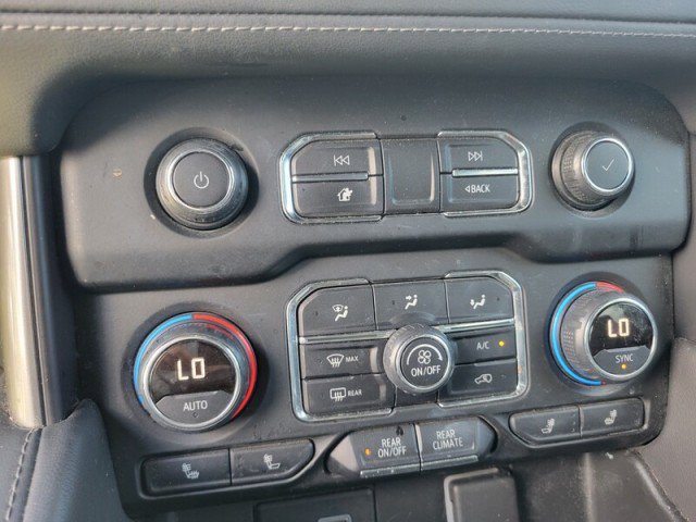 Used 2021 Chevrolet Tahoe LT w/ LT Signature Package RWD image 18