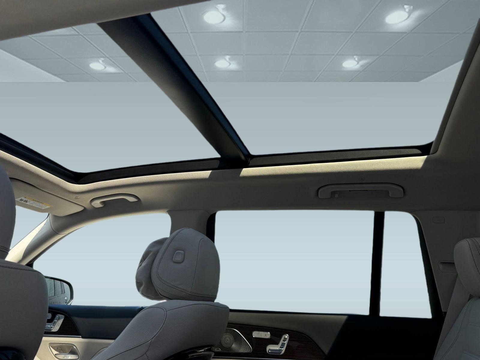 New 2026 Mercedes-Benz GLS 450 4MATIC image 12