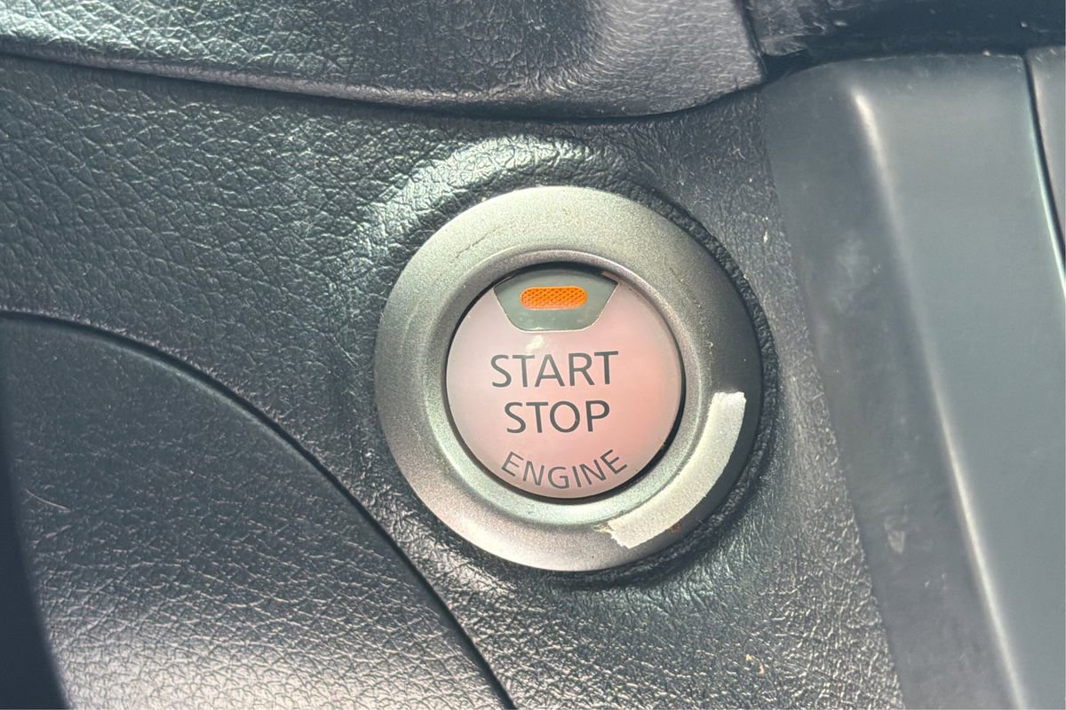 Used 2019 Nissan Sentra SV FWD image 29