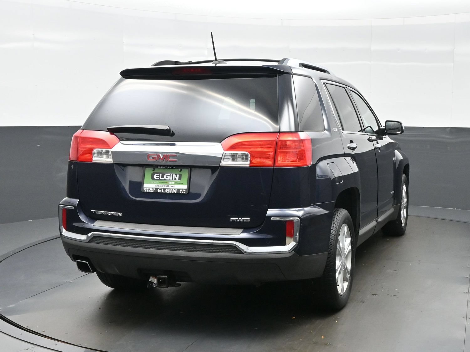 Used 2017 GMC Terrain SLT w/ Open Road Package AWD/4WD image 7