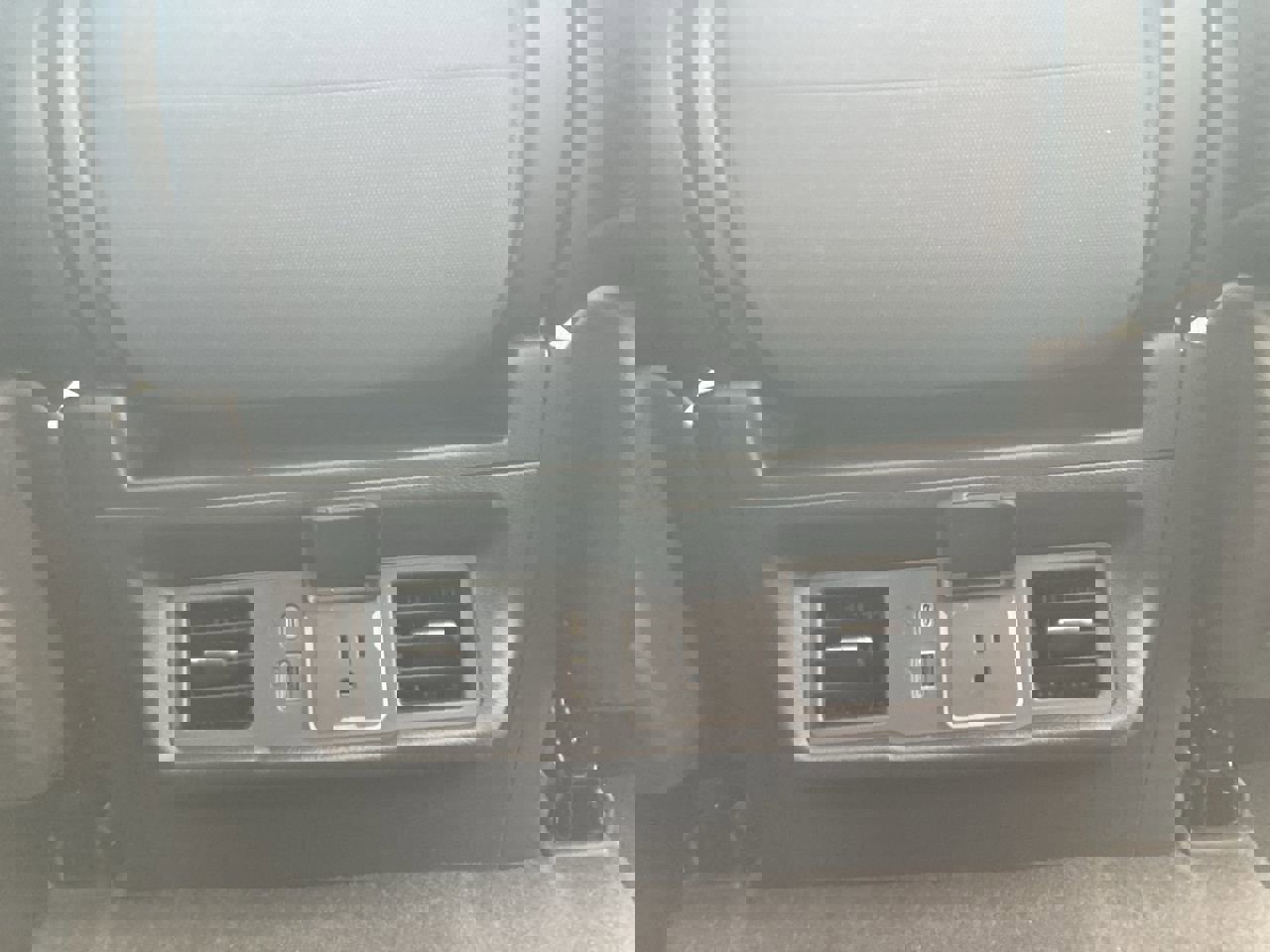 Used 2022 Chevrolet Equinox Premier image 19