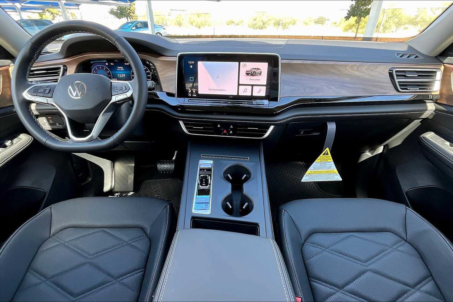 New 2026 Volkswagen Atlas SE image 5