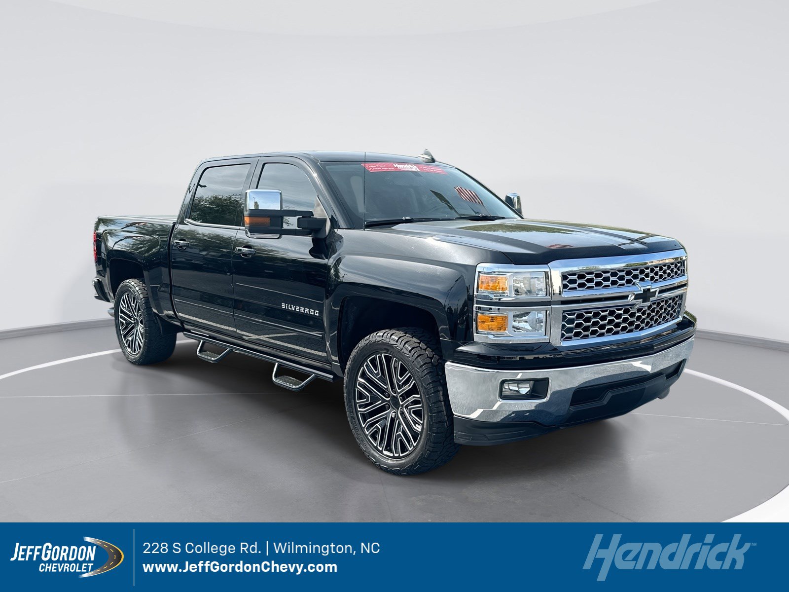 Used 2015 Chevrolet Silverado 1500 LT w/ LT Convenience Package image 1