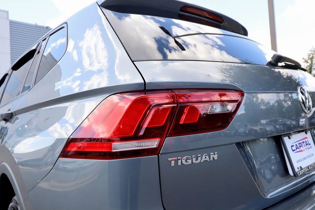 Used 2021 Volkswagen Tiguan S image 19