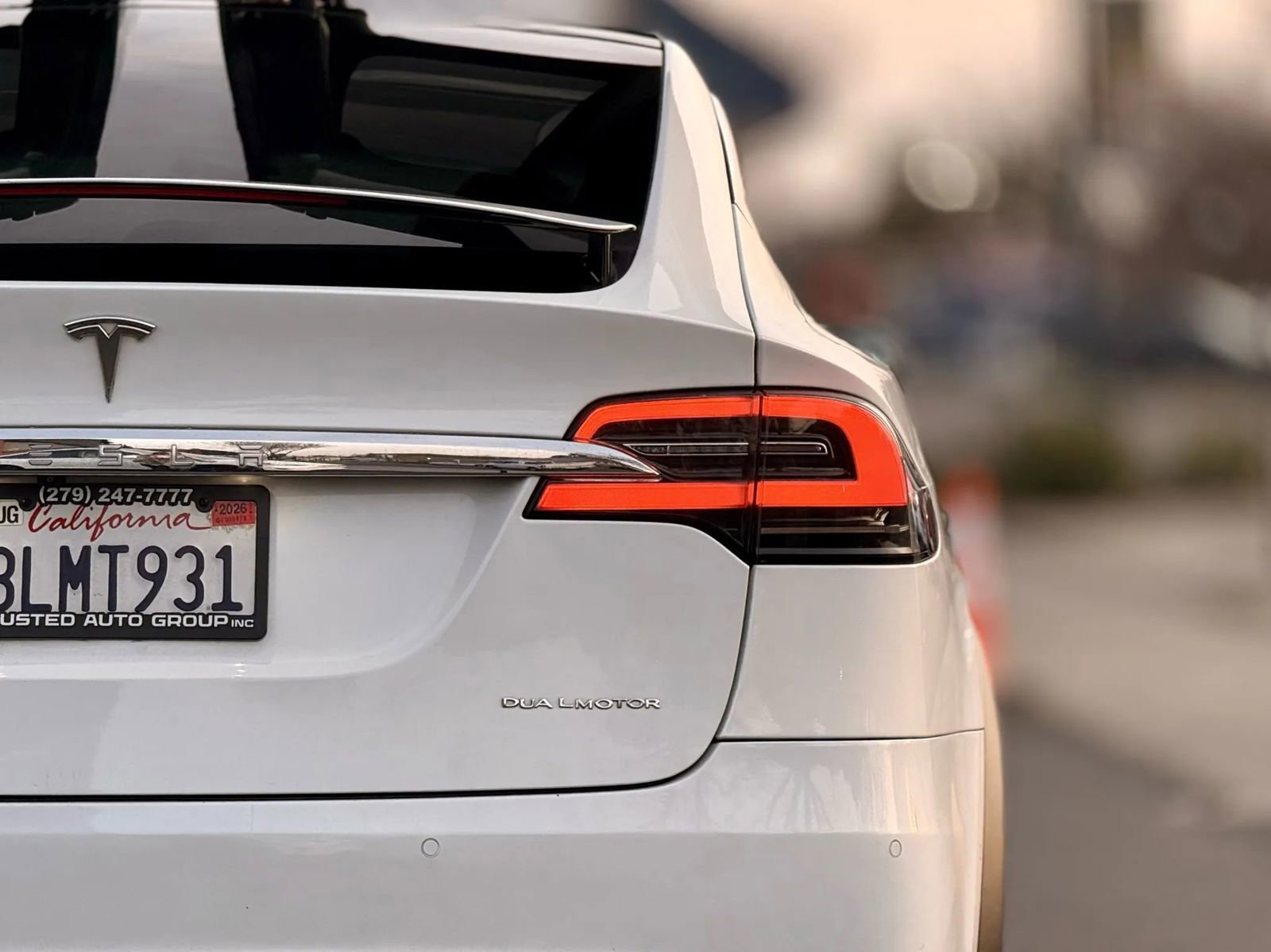 Used 2019 Tesla Model X Long Range image 10