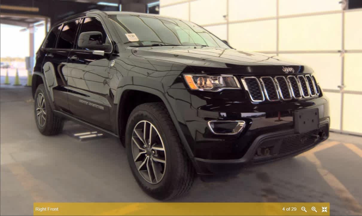 Used 2020 Jeep Grand Cherokee Laredo w/ Quick Order Package 2BN North AWD/4WD image 3