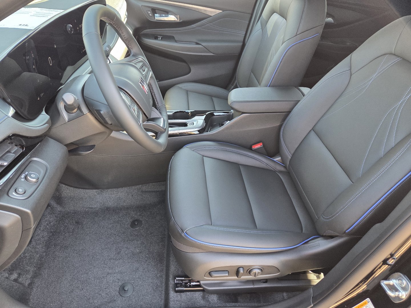New 2026 Buick Envista Sport Touring w/ Convenience I Package FWD image 24