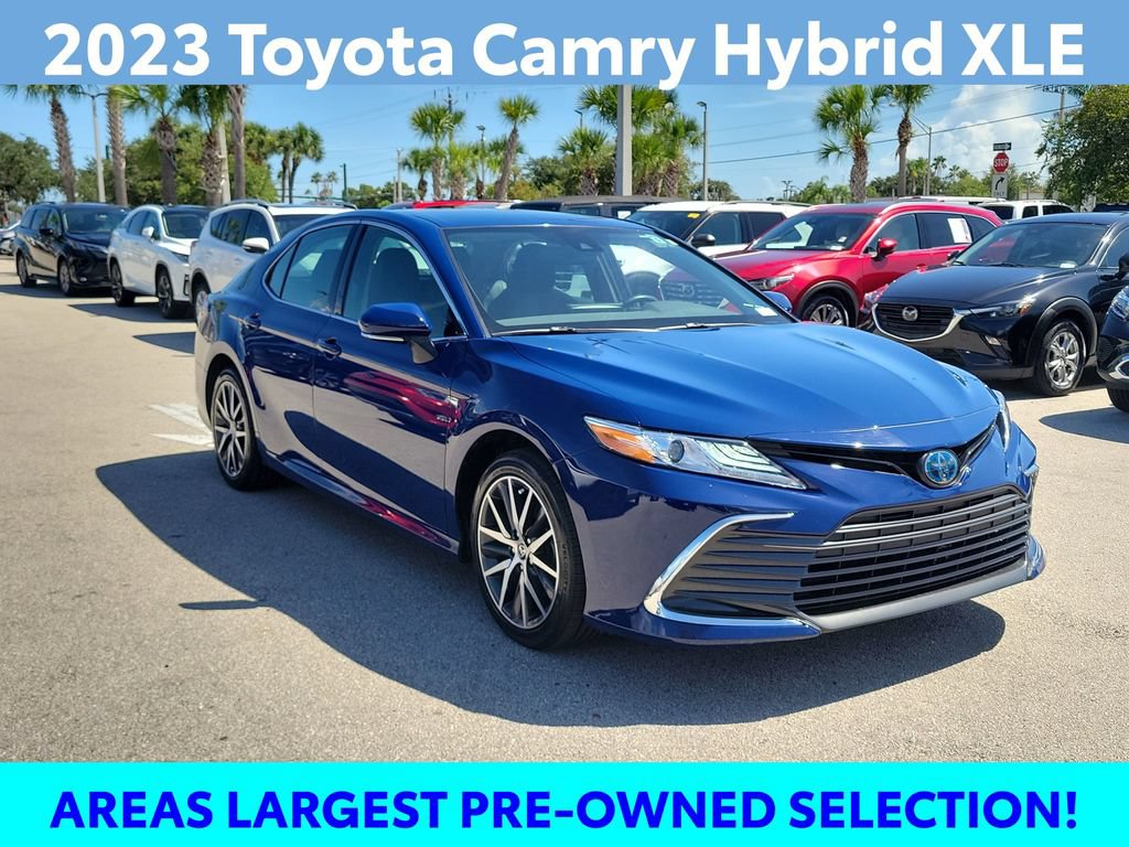 Certified 2023 Toyota Camry XLE FWD image 3