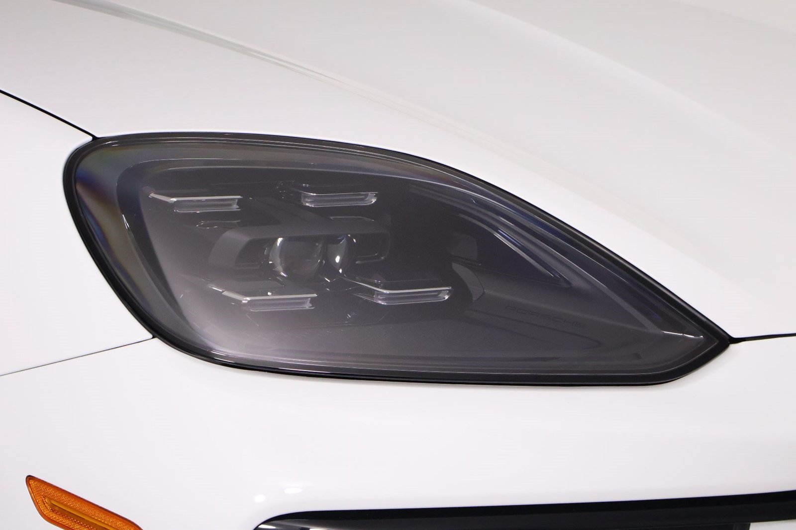 Certified 2026 Porsche Cayenne AWD/4WD image 28