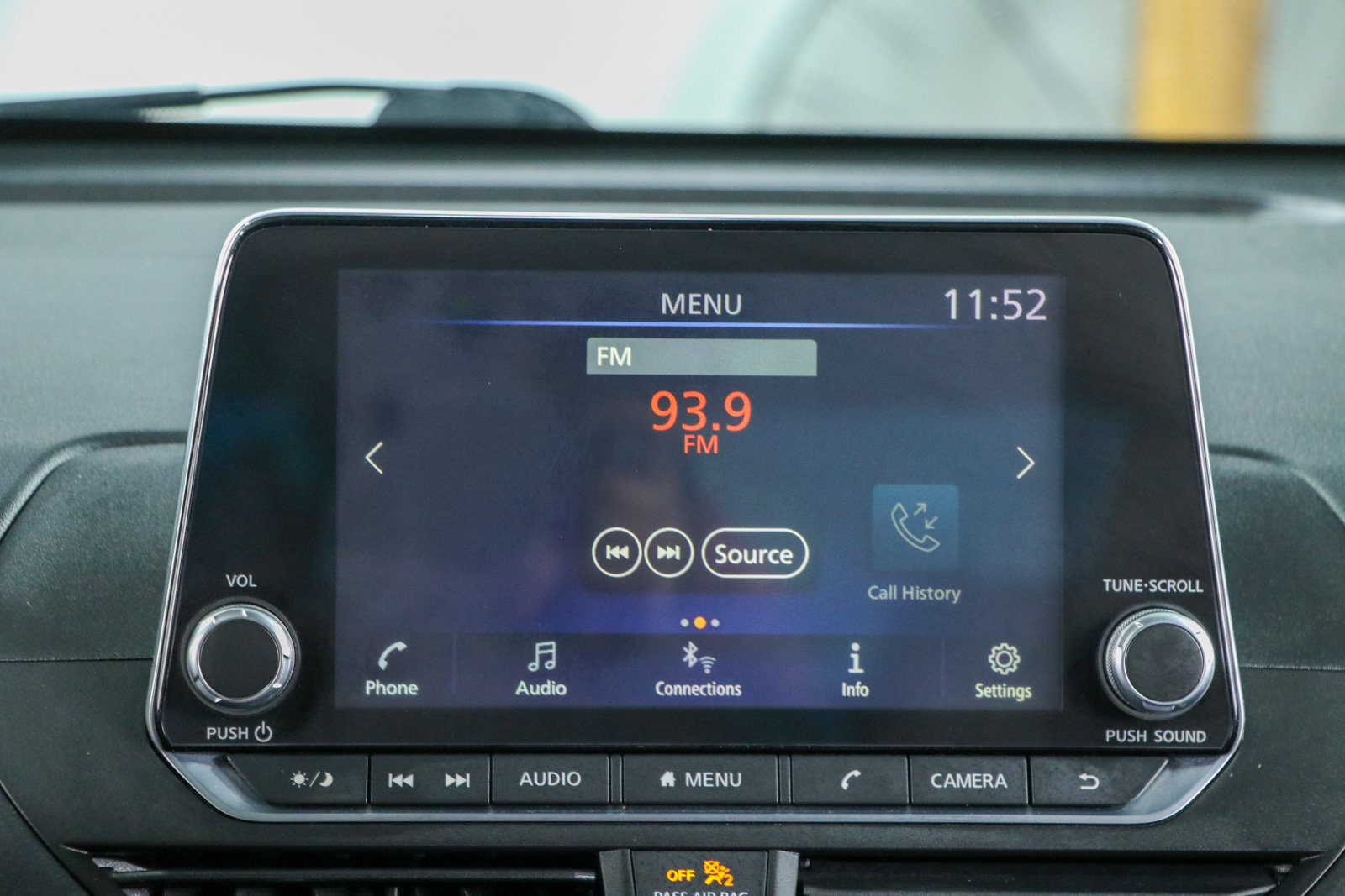 Used 2021 Nissan Altima 2.5 SR w/ SR Premium Package FWD image 19