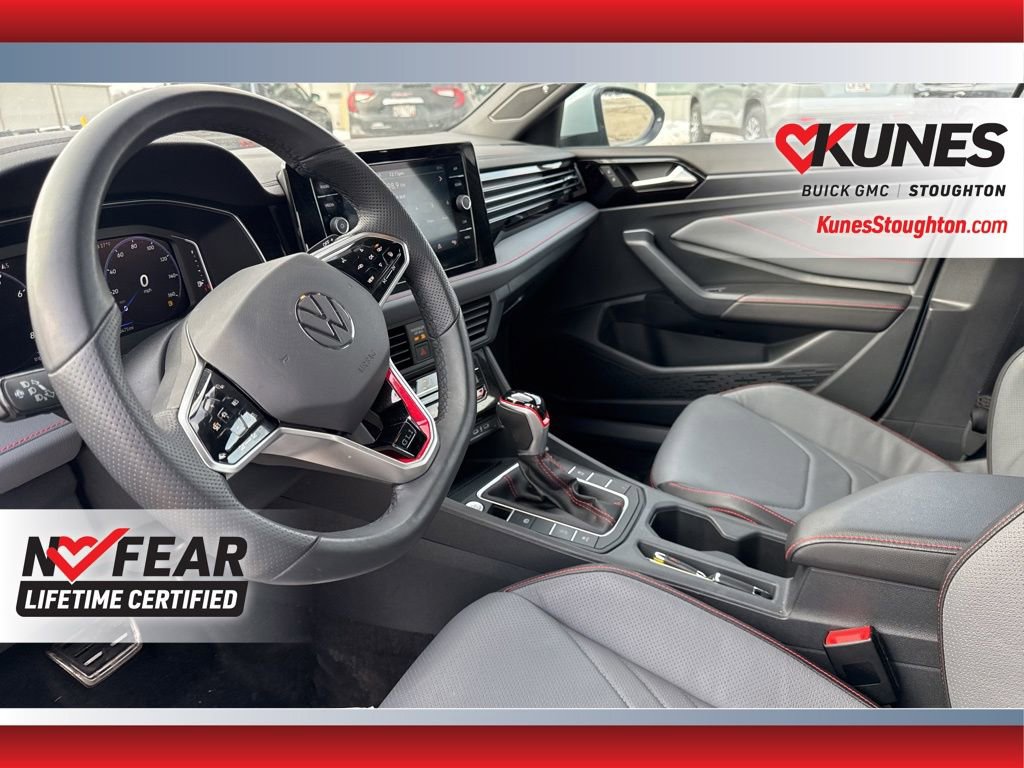 Used 2025 Volkswagen Jetta GLI Autobahn image 23
