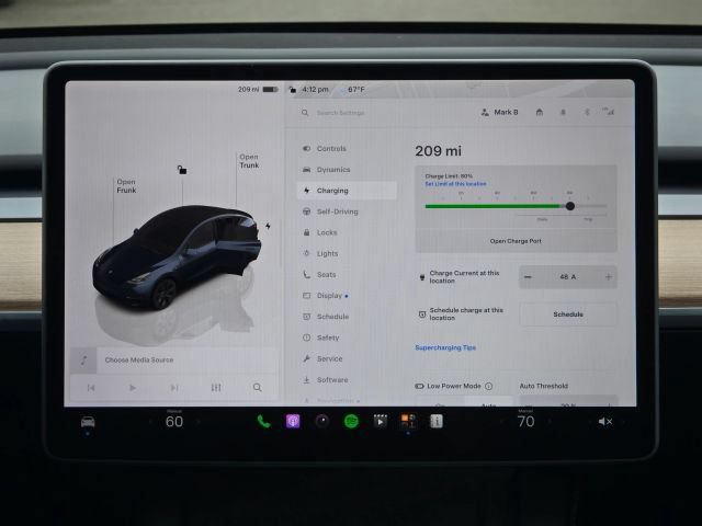 Used 2025 Tesla Model Y Long Range AWD/4WD image 43