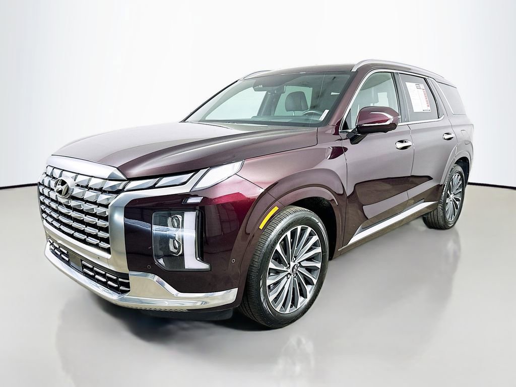 Used 2024 Hyundai Palisade Calligraphy image 3