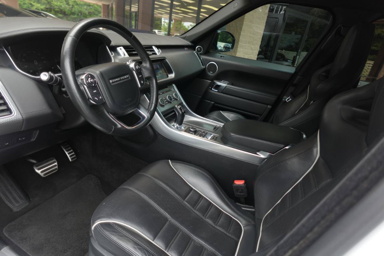 Used 2017 Land Rover Range Rover Sport SVR AWD/4WD image 19